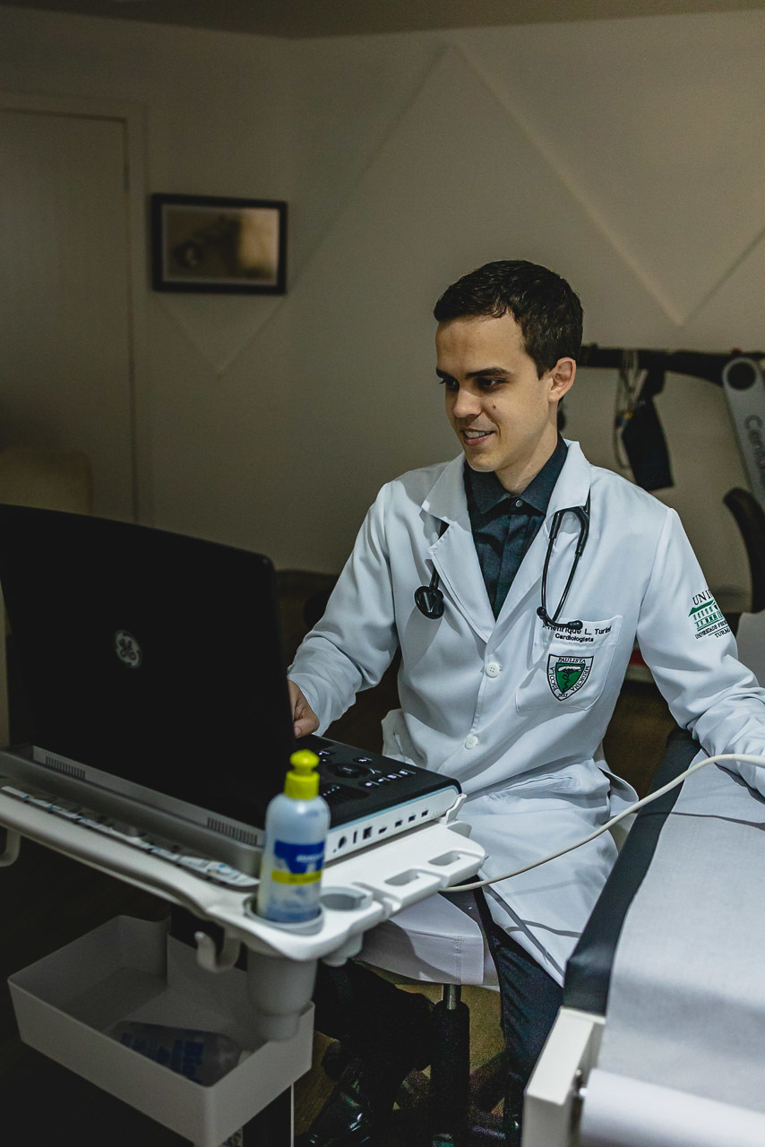 fotografo sao mateus, fotografo guriri, ensaio de marca em são mateus, ensaio de marca medico, fotografia corporativa sao mateus, ensaio profissional sao mateus, ensaio fotografico cardiologista, ensaio fotografico de médico, cardiologista em sao mateus