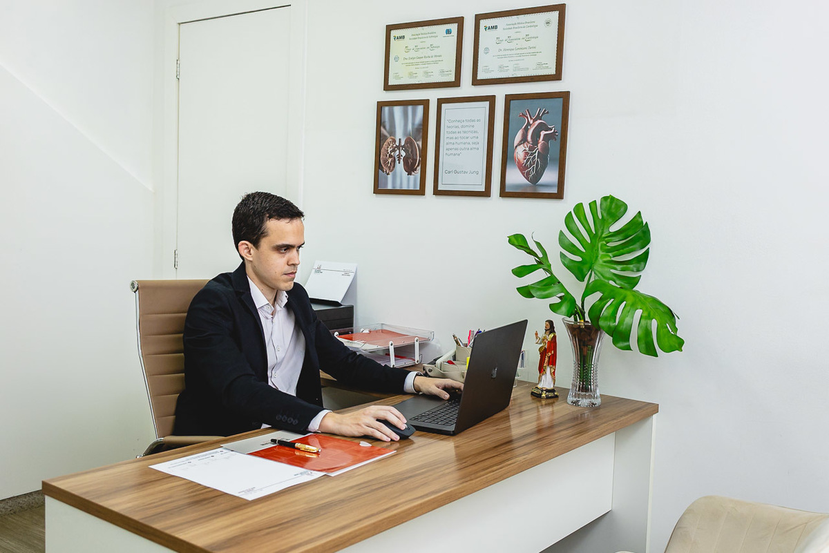 fotografo sao mateus, fotografo guriri, ensaio de marca em são mateus, ensaio de marca medico, fotografia corporativa sao mateus, ensaio profissional sao mateus, ensaio fotografico cardiologista, ensaio fotografico de médico, cardiologista em sao mateus