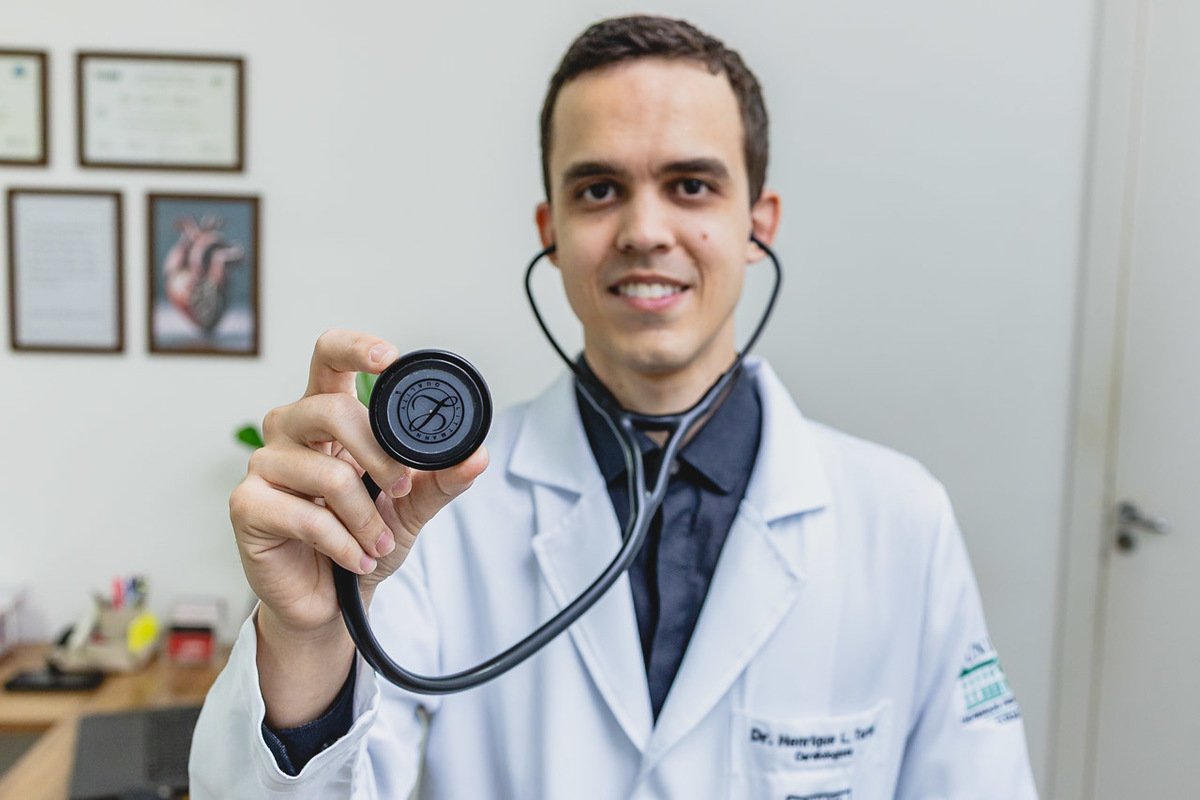 fotografo sao mateus, fotografo guriri, ensaio de marca em são mateus, ensaio de marca medico, fotografia corporativa sao mateus, ensaio profissional sao mateus, ensaio fotografico cardiologista, ensaio fotografico de médico, cardiologista em sao mateus