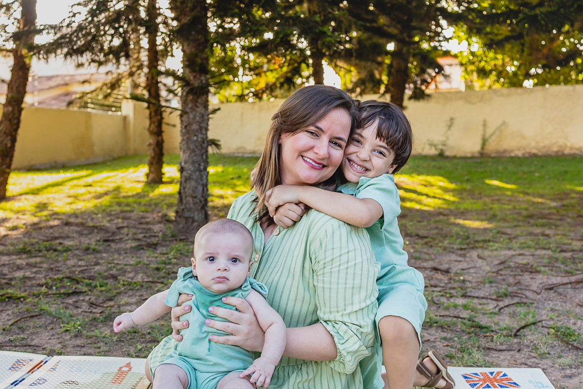 acompanhamento de bebê, abraço na alma, alan smyth fotografo são mateus es, ensaio de bebê, ensaio intimista, fotografia afetiva, fotografia de familia,  fotografia de familia sao mateus es, pais de menino, jornada de bebê, ensaio de 4 meses, bebê