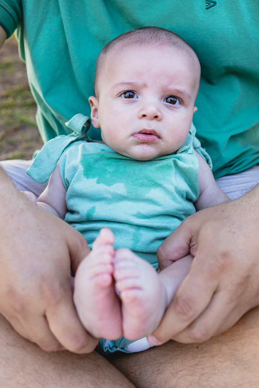 acompanhamento de bebê, abraço na alma, alan smyth fotografo são mateus es, ensaio de bebê, ensaio intimista, fotografia afetiva, fotografia de familia,  fotografia de familia sao mateus es, pais de menino, jornada de bebê, ensaio de 4 meses, bebê