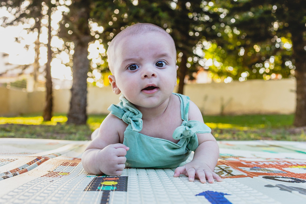 acompanhamento de bebê, abraço na alma, alan smyth fotografo são mateus es, ensaio de bebê, ensaio intimista, fotografia afetiva, fotografia de familia,  fotografia de familia sao mateus es, pais de menino, jornada de bebê, ensaio de 4 meses, bebê