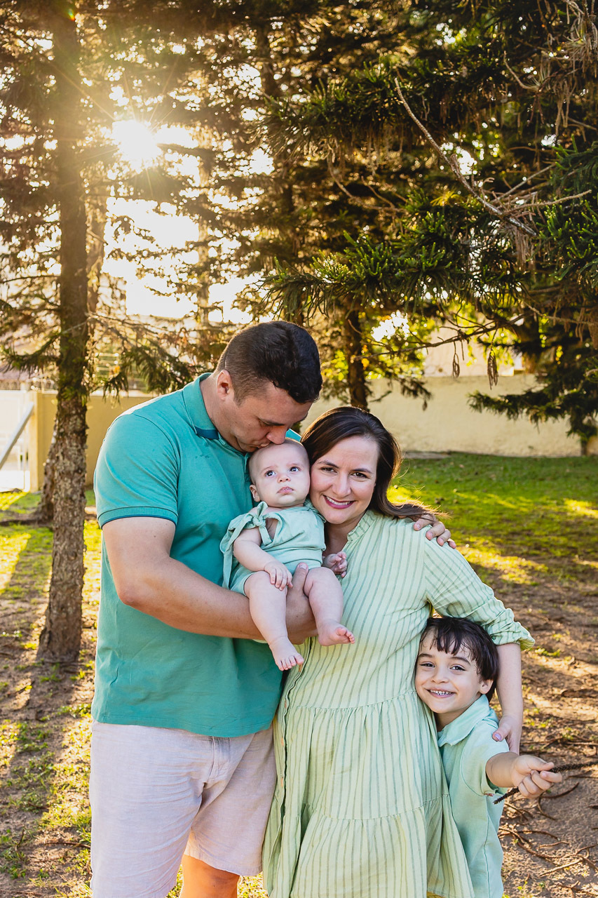 acompanhamento de bebê, abraço na alma, alan smyth fotografo são mateus es, ensaio de bebê, ensaio intimista, fotografia afetiva, fotografia de familia,  fotografia de familia sao mateus es, pais de menino, jornada de bebê, ensaio de 4 meses, bebê