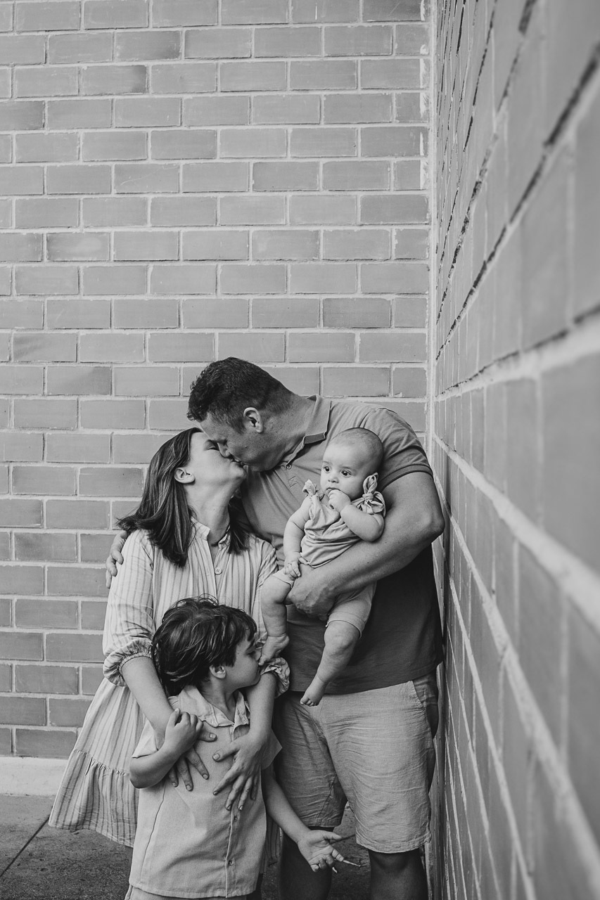 acompanhamento de bebê, abraço na alma, alan smyth fotografo são mateus es, ensaio de bebê, ensaio intimista, fotografia afetiva, fotografia de familia,  fotografia de familia sao mateus es, pais de menino, jornada de bebê, ensaio de 4 meses, bebê