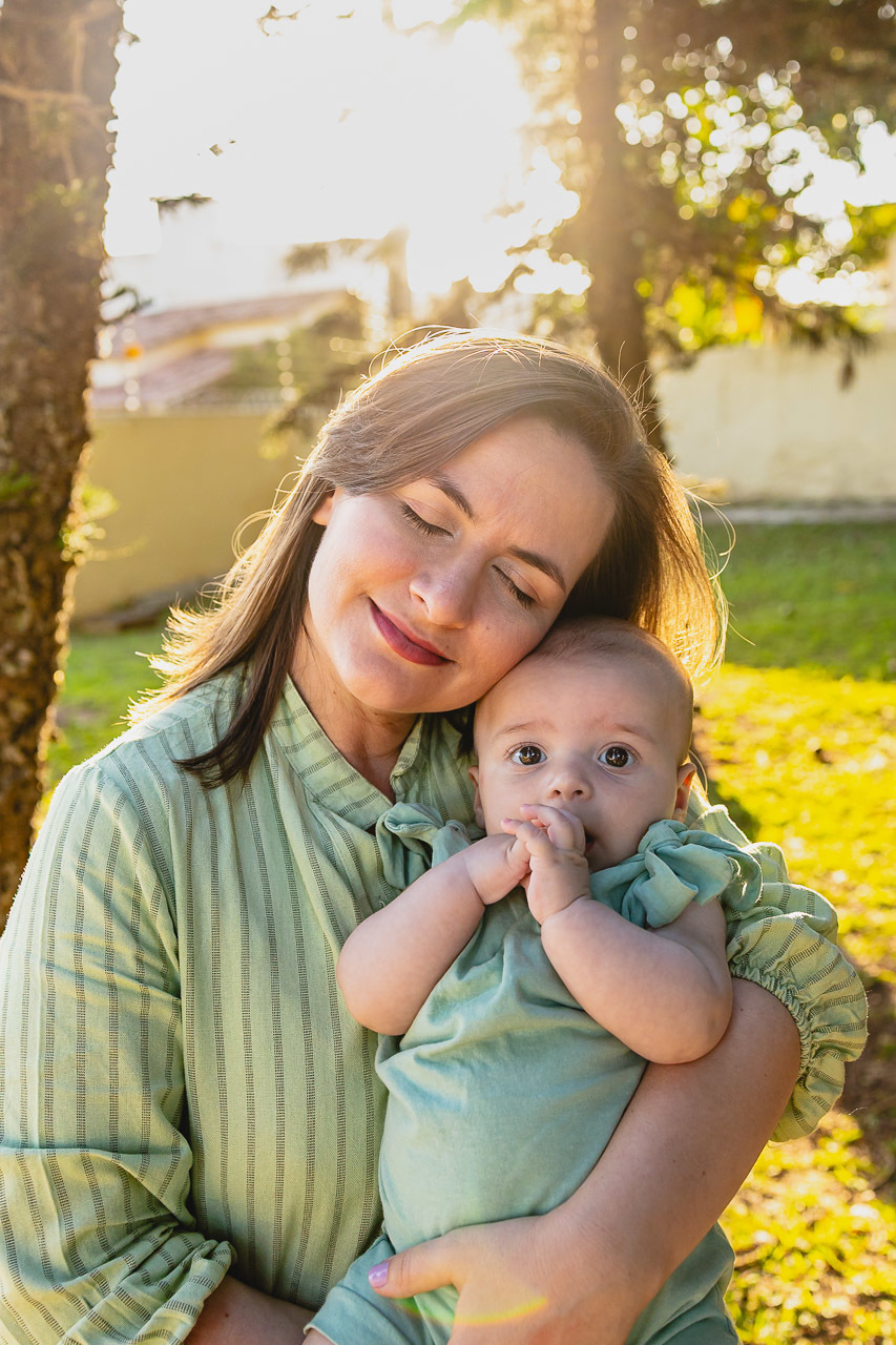acompanhamento de bebê, abraço na alma, alan smyth fotografo são mateus es, ensaio de bebê, ensaio intimista, fotografia afetiva, fotografia de familia,  fotografia de familia sao mateus es, pais de menino, jornada de bebê, ensaio de 4 meses, bebê