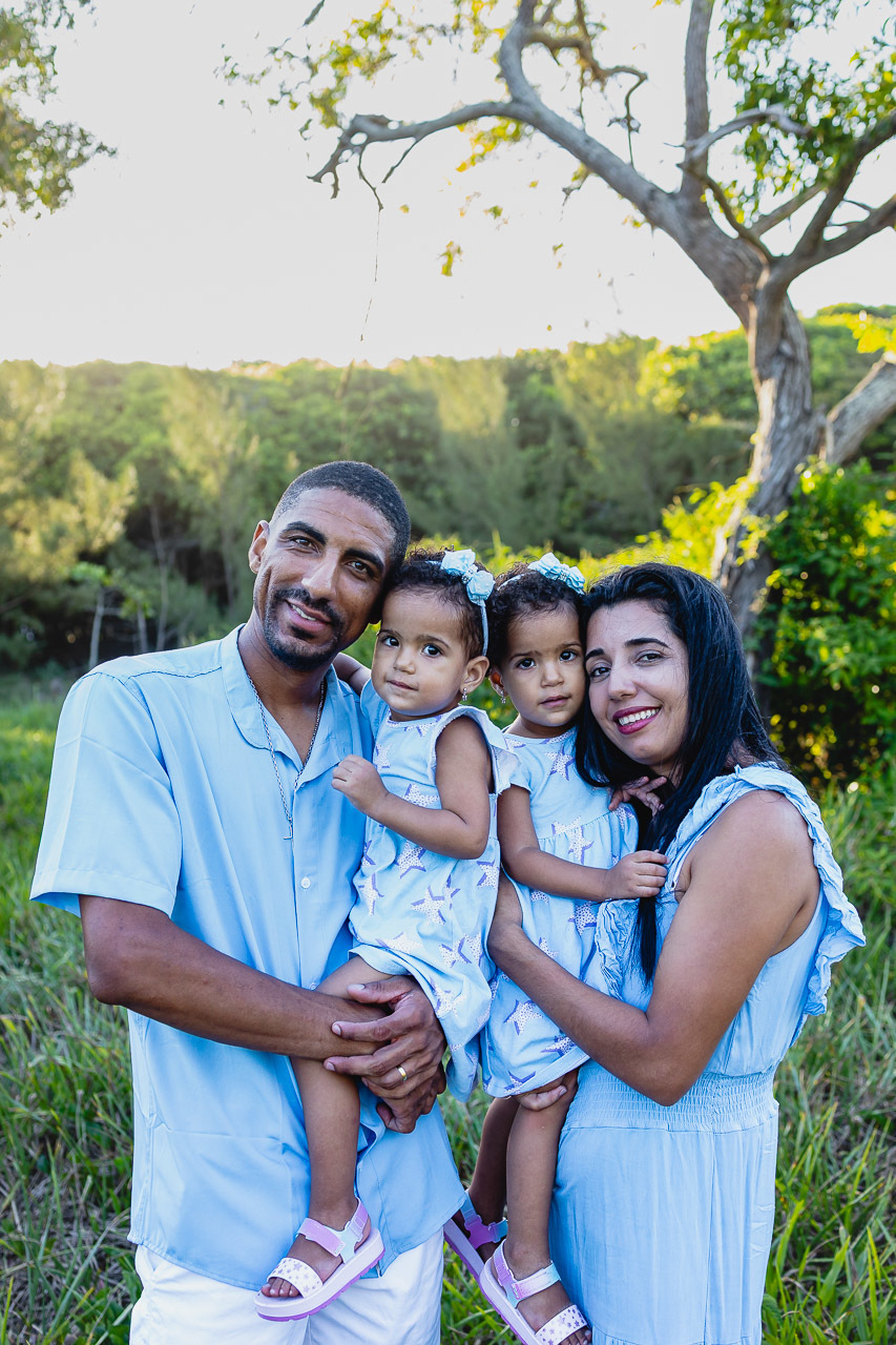 abraço na alma, alan smyth, ensaio da familia, ensaio de familia sao mateus, familia, fotografia afetiva, fotografo afetivo, fotografo em sao mateus es, fotografo guriri, mae e filha, onde fotografar em sao mateus, ensaio fotografico gemeas, gemeas, twins