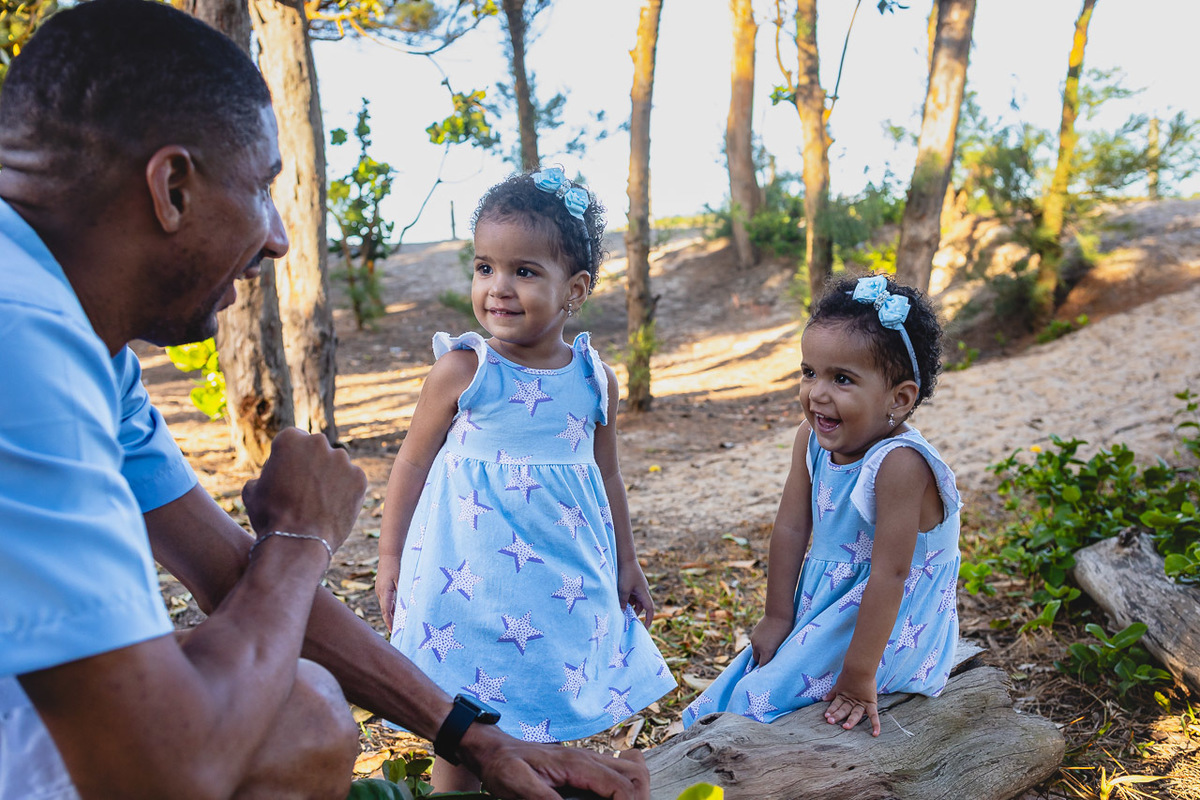 abraço na alma, alan smyth, ensaio da familia, ensaio de familia sao mateus, familia, fotografia afetiva, fotografo afetivo, fotografo em sao mateus es, fotografo guriri, mae e filha, onde fotografar em sao mateus, ensaio fotografico gemeas, gemeas, twins