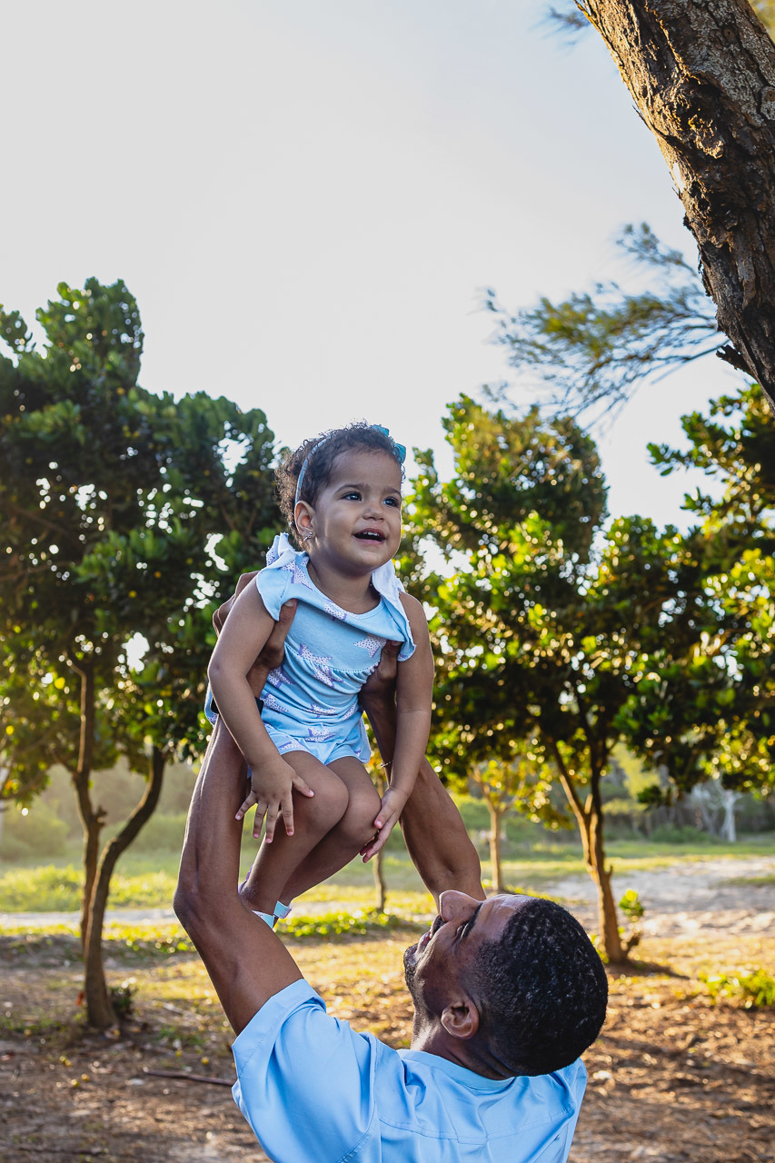 abraço na alma, alan smyth, ensaio da familia, ensaio de familia sao mateus, familia, fotografia afetiva, fotografo afetivo, fotografo em sao mateus es, fotografo guriri, mae e filha, onde fotografar em sao mateus, ensaio fotografico gemeas, gemeas, twins