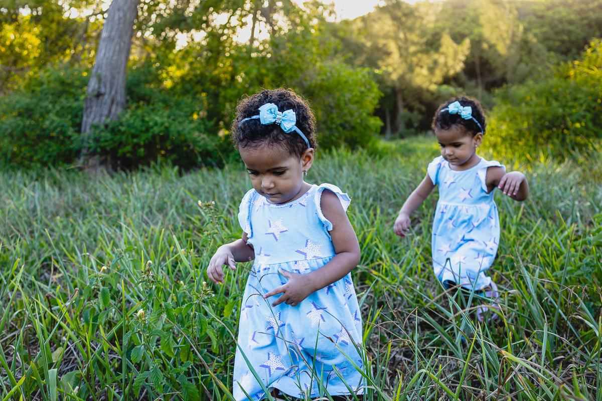 abraço na alma, alan smyth, ensaio da familia, ensaio de familia sao mateus, familia, fotografia afetiva, fotografo afetivo, fotografo em sao mateus es, fotografo guriri, mae e filha, onde fotografar em sao mateus, ensaio fotografico gemeas, gemeas, twins