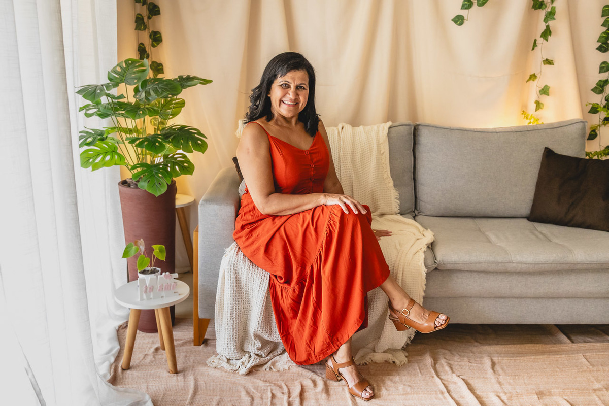 ensaio de dia das das mães  em são mateus es, especial abraço de mãe em são mateus, fotógrafo de família em são mateus es, sessão de fotos de dia das mães guriri, ensaio dia das mães afetivo são mateus, cenario de dia das maes, retrato de dia das mães 