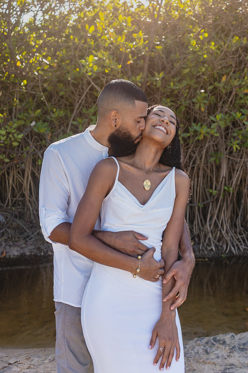 abraço na alma, alan smyth, alan smyth fotografo em sao mateus es, ensaio pre wedding, pre casamento, ensaio afetivo, ensaio casal na praia, fotografia afetiva, fotografia de casal, fotografia intimista, fotografo afetivo, fotografo em guriri, pre wedding