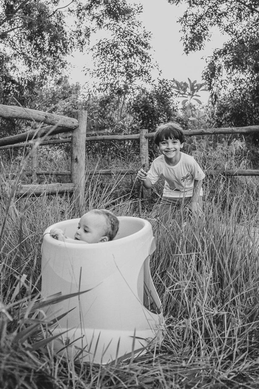 acompanhamento de bebê, abraço na alma, alan smyth fotografo são mateus es, ensaio de bebê, ensaio intimista, fotografia afetiva, fotografia de familia sao mateus es, jornada de bebê, ensaio de 8 meses, introdução alimentar, fotografia infantil