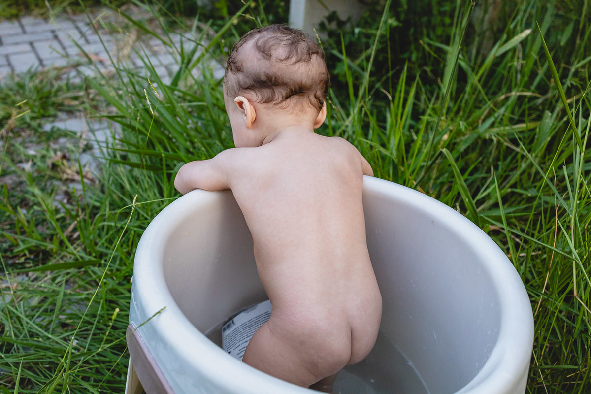 acompanhamento de bebê, abraço na alma, alan smyth fotografo são mateus es, ensaio de bebê, ensaio intimista, fotografia afetiva, fotografia de familia sao mateus es, jornada de bebê, ensaio de 8 meses, introdução alimentar, fotografia infantil