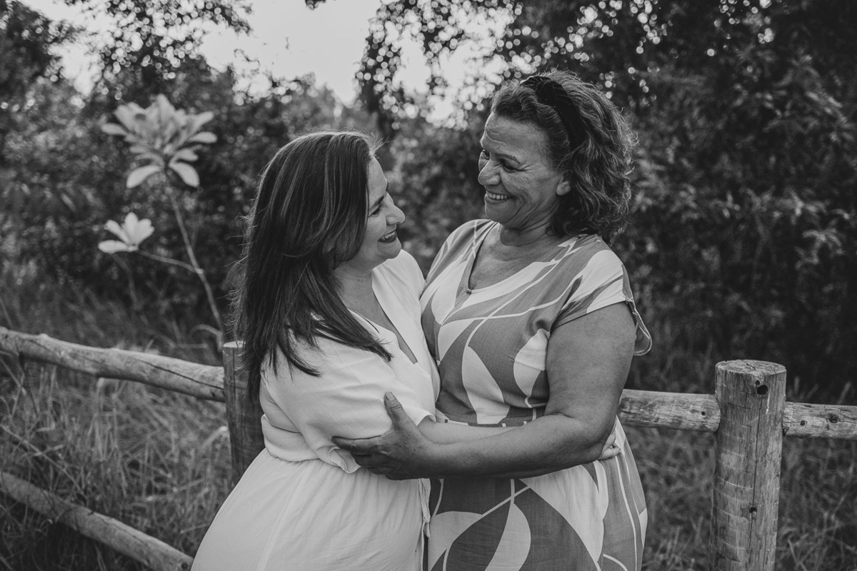 acompanhamento de bebê, abraço na alma, alan smyth fotografo são mateus es, ensaio de bebê, ensaio intimista, fotografia afetiva, fotografia de familia sao mateus es, jornada de bebê, ensaio de 8 meses, introdução alimentar, fotografia infantil