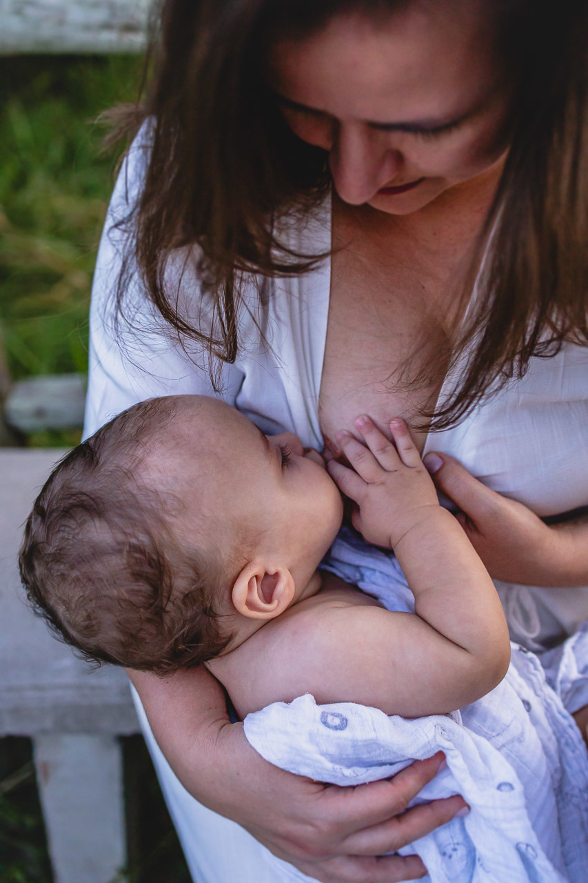 acompanhamento de bebê, abraço na alma, alan smyth fotografo são mateus es, ensaio de bebê, ensaio intimista, fotografia afetiva, fotografia de familia sao mateus es, jornada de bebê, ensaio de 8 meses, introdução alimentar, fotografia infantil