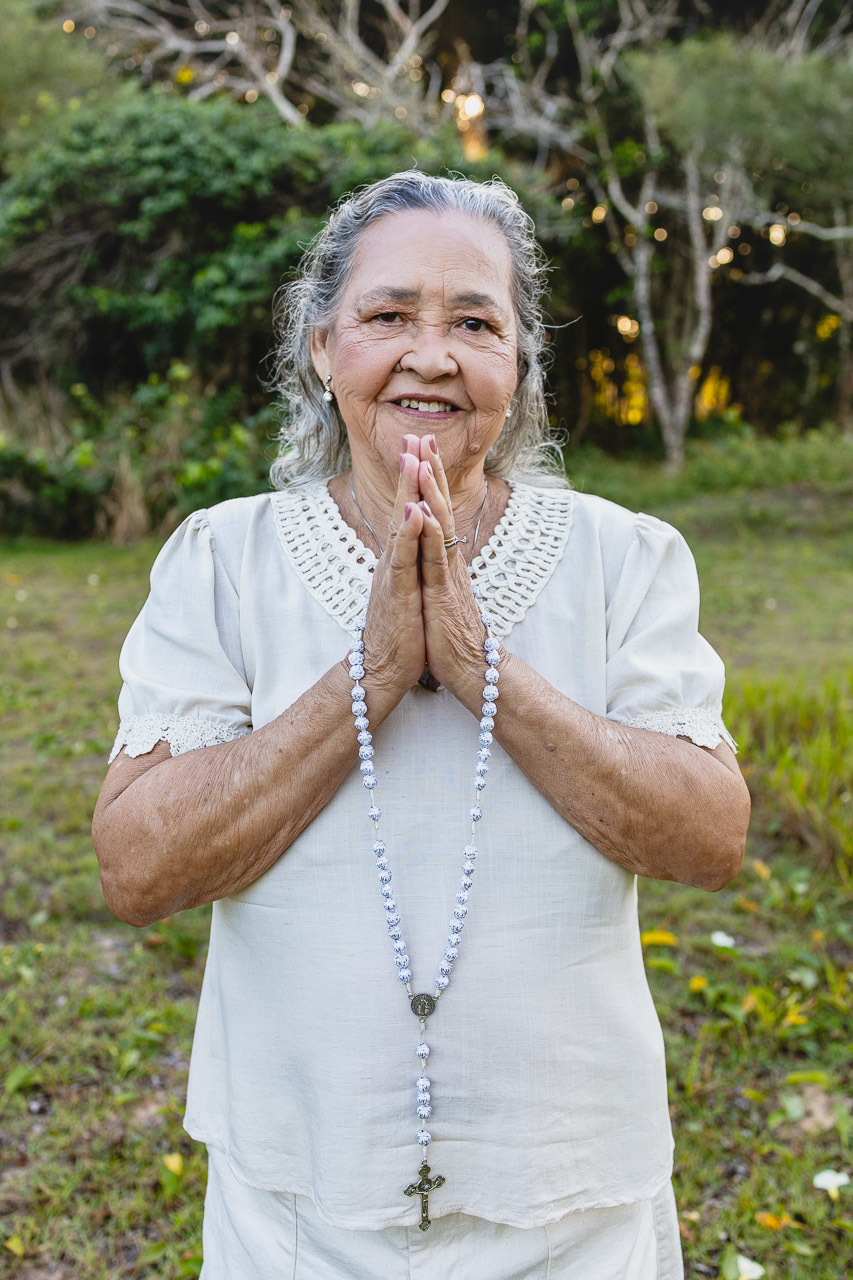 abraço na alma, alan smyth, fotografo afetivo, fotografo em sao mateus es, ensaio fotografico de aniversário, ensaio fotografico de aniversario feminino, ensaio de aniversario, fotografo de ensaios femininos, fotografia para mulheres, 80 anos