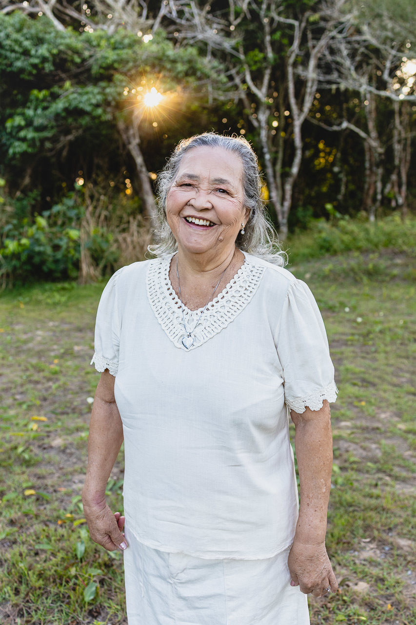 abraço na alma, alan smyth, fotografo afetivo, fotografo em sao mateus es, ensaio fotografico de aniversário, ensaio fotografico de aniversario feminino, ensaio de aniversario, fotografo de ensaios femininos, fotografia para mulheres, 80 anos