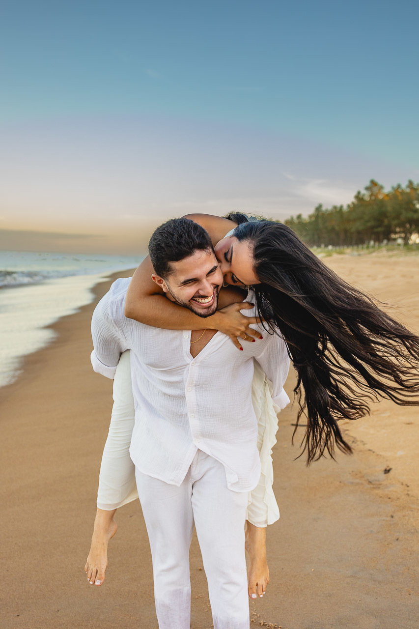 abraço na alma, alan smyth, alan smyth fotografo em sao mateus es, ensaio pre wedding, pre casamento, ensaio afetivo, ensaio casal na praia, fotografia afetiva, fotografia de casal, fotografia intimista, fotografo afetivo, fotografo em guriri, pre wedding