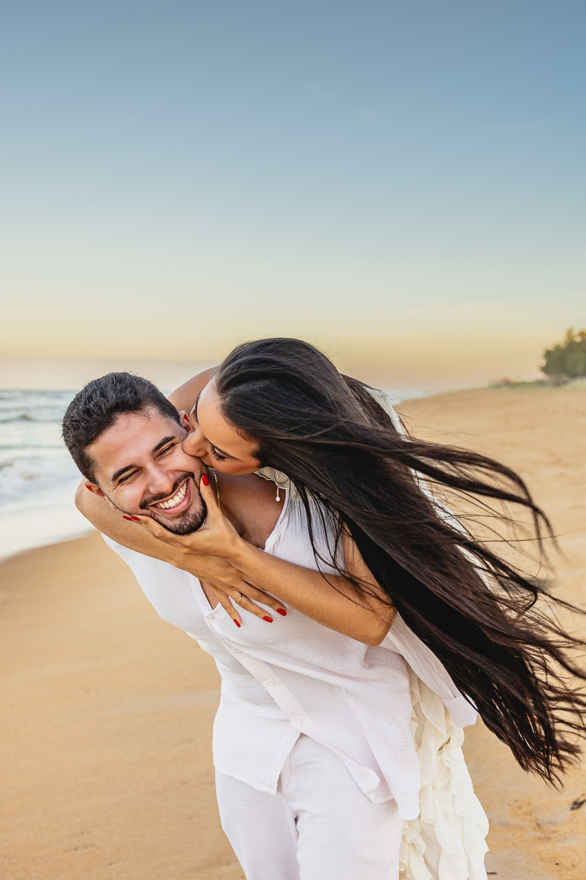 abraço na alma, alan smyth, alan smyth fotografo em sao mateus es, ensaio pre wedding, pre casamento, ensaio afetivo, ensaio casal na praia, fotografia afetiva, fotografia de casal, fotografia intimista, fotografo afetivo, fotografo em guriri, pre wedding