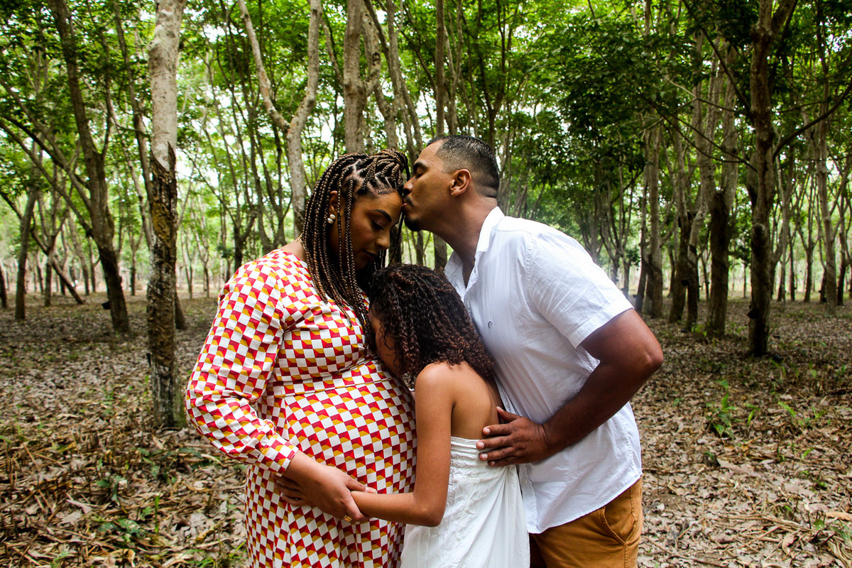 abraço na alma, alan smyth fotografo são mateus es, ensaio gestante, ensaio intimista, fotografia afetiva, fotografia de familia, fotografia de familia sao mateus es, fotografo afetivo, onde fotografar sao mateus es, dna fotografia afetiva