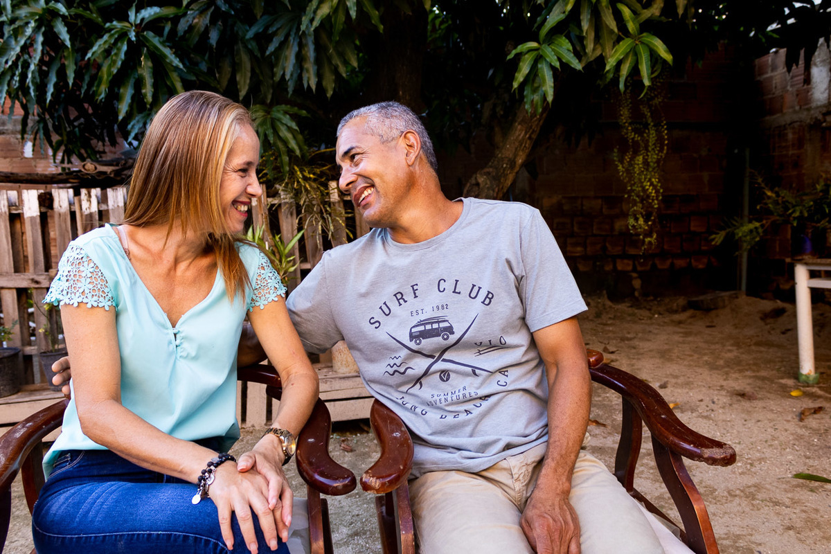 abraço na alma, alan smyth, ensaio da familia, ensaio de familia mantena, familia, familia santuario da vida, fotografia afetiva, fotografo afetivo, fotografo em mantena mg, fotografo mg, mae de menina, onde fotografar em mantena, retrato de familia