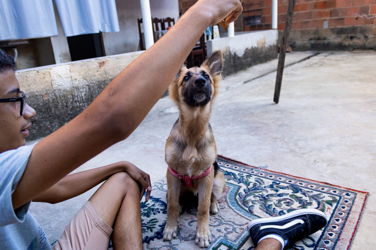 abraço na alma, alan smyth, ensaio da familia, ensaio de familia mantena, familia, familia santuario da vida, fotografia afetiva, fotografo afetivo, fotografo em mantena mg, fotografo mg, mae de menina, onde fotografar em mantena, retrato de familia