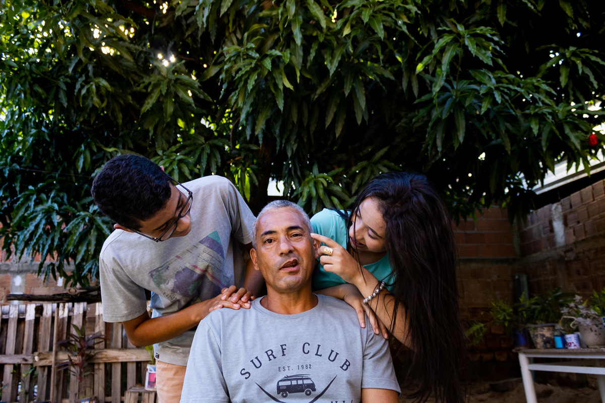 abraço na alma, alan smyth, ensaio da familia, ensaio de familia mantena, familia, familia santuario da vida, fotografia afetiva, fotografo afetivo, fotografo em mantena mg, fotografo mg, mae de menina, onde fotografar em mantena, retrato de familia