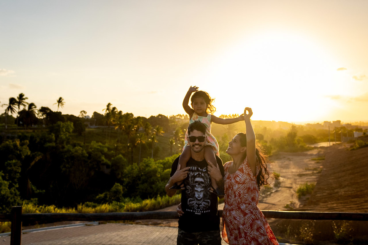 abraço na alma, alan smyth, ensaio da familia, ensaio de familia, ensaio de familia sao mateus, familia, familia santuario da vida, familia unida, fotografia afetiva, fotografo afetivo, fotografo em sao mateus es, onde fotografar em sao mateus, por do sol
