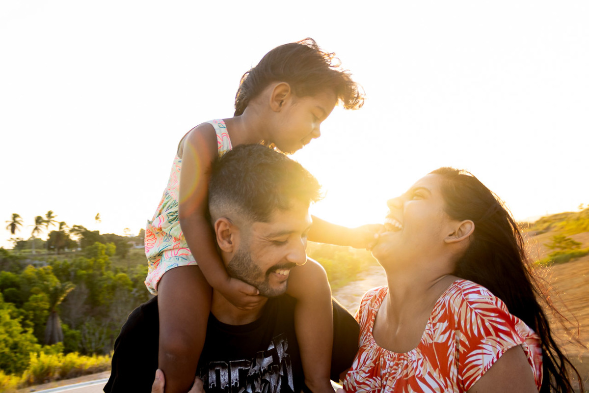 abraço na alma, alan smyth, ensaio da familia, ensaio de familia, ensaio de familia sao mateus, familia, familia santuario da vida, familia unida, fotografia afetiva, fotografo afetivo, fotografo em sao mateus es, onde fotografar em sao mateus, por do sol