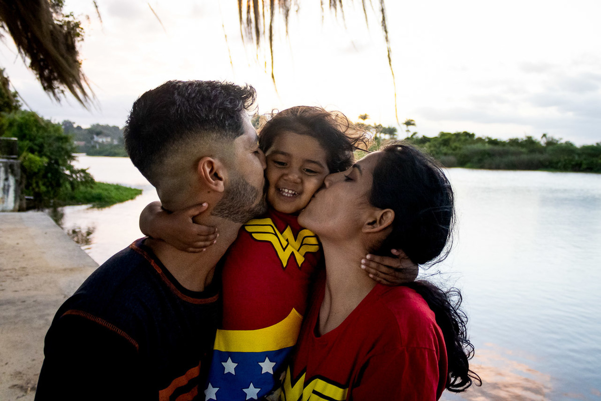 abraço na alma, alan smyth, ensaio da familia, ensaio de familia, ensaio de familia sao mateus, familia, familia santuario da vida, familia unida, fotografia afetiva, fotografo afetivo, fotografo em sao mateus es, onde fotografar em sao mateus, por do sol