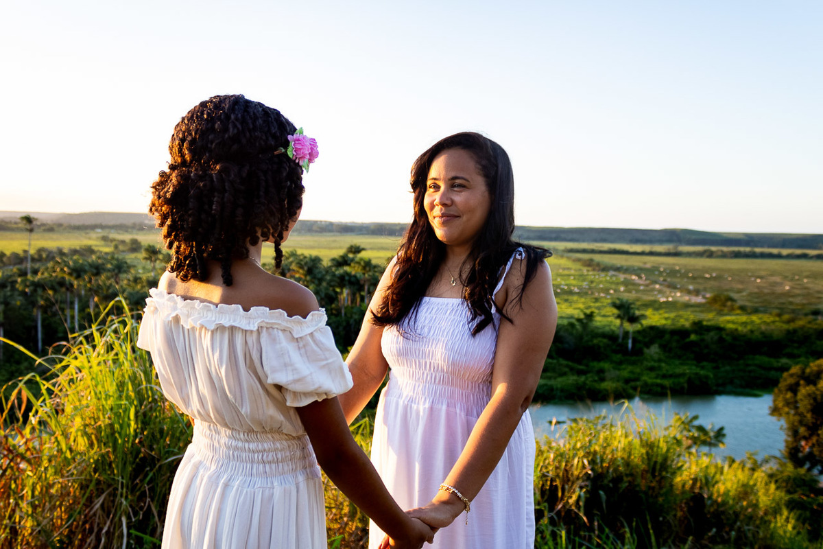 abraço na alma, alan smyth, ensaio dia das mães, ensaio de familia sao mateus, familia, familia santuario da vida, familia unida, fotografia afetiva, fotografo afetivo, fotografo em sao mateus es, dia das maes, mirante sao mateus, mae de menina