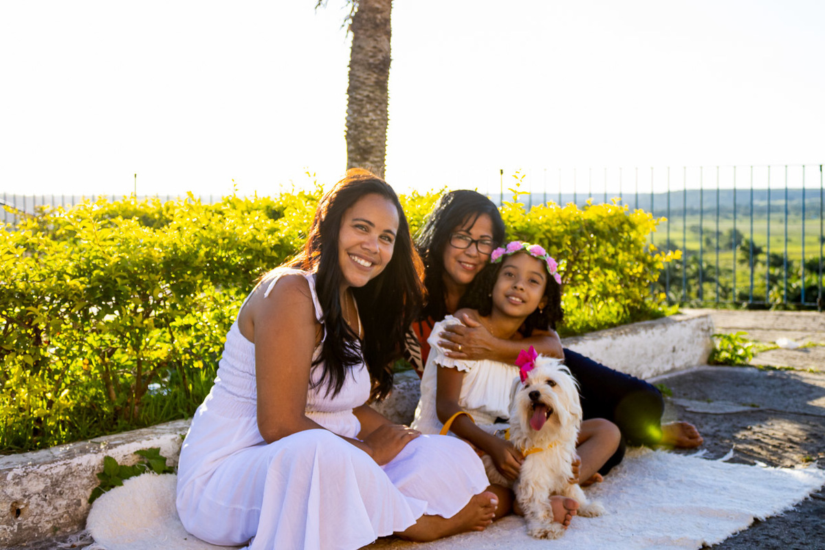 abraço na alma, alan smyth, ensaio dia das mães, ensaio de familia sao mateus, familia, familia santuario da vida, familia unida, fotografia afetiva, fotografo afetivo, fotografo em sao mateus es, dia das maes, mirante sao mateus, mae de menina
