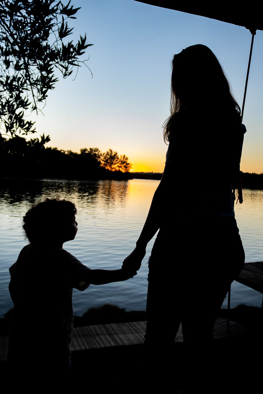 abraço na alma, alan smyth, ensaio dia das maes, mae de menino, ensaio de familia, ensaio de familia sao mateus, familia, familia santuario da vida, familia unida, fotografia afetiva, fotografo afetivo, fotografo em sao mateus es, foto meleiras sao mateus