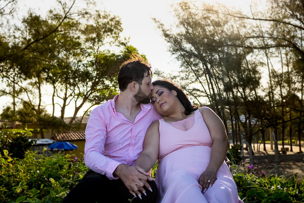 abraço na alma, alan smyth, alan smyth fotografo em sao mateus es, bosque da praia guriri, couple photos, couple session, ensaio afetivo, ensaio intimista, fotografia afetiva, fotografia de casal, fotografia intimista, fotografia na praia de guriri, fotog