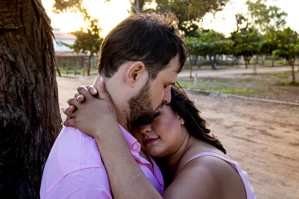 abraço na alma, alan smyth, alan smyth fotografo em sao mateus es, bosque da praia guriri, couple photos, couple session, ensaio afetivo, ensaio intimista, fotografia afetiva, fotografia de casal, fotografia intimista, fotografia na praia de guriri, fotog
