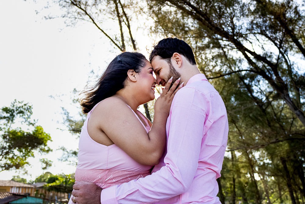 abraço na alma, alan smyth, alan smyth fotografo em sao mateus es, bosque da praia guriri, couple photos, couple session, ensaio afetivo, ensaio intimista, fotografia afetiva, fotografia de casal, fotografia intimista, fotografia na praia de guriri, fotog