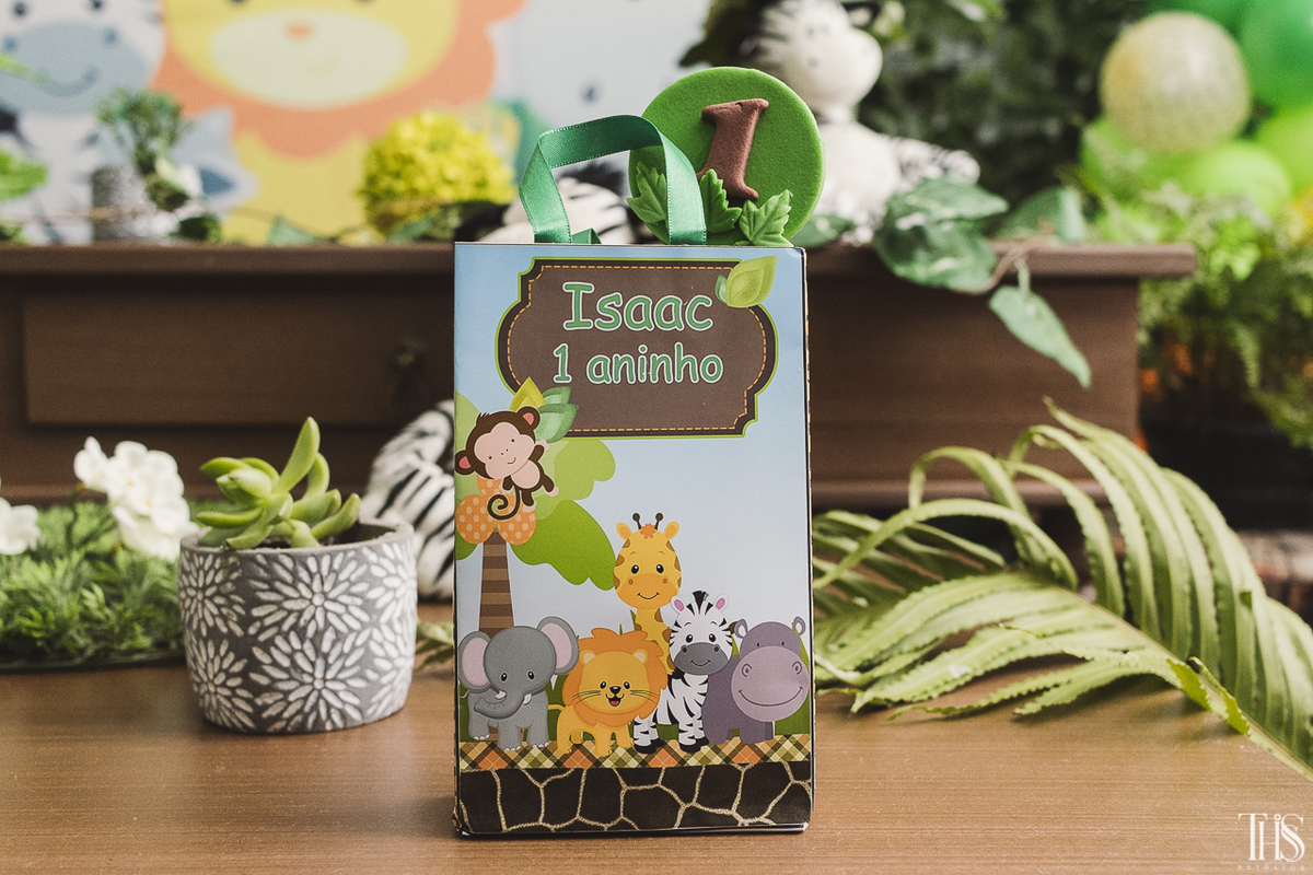 Lembrancinha personalizada do tema safari - festa infantil - fotografa em SBC