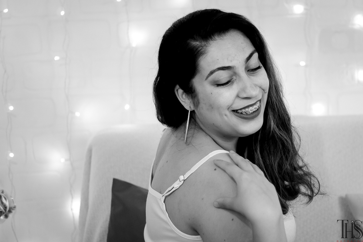 fotografia preto e branco de mulher