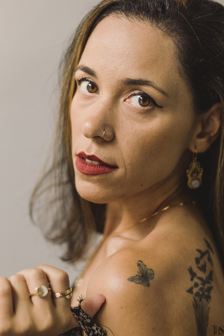 Retrato de mulher em ensaio fotógrafa em São Bernardo do Campo SP