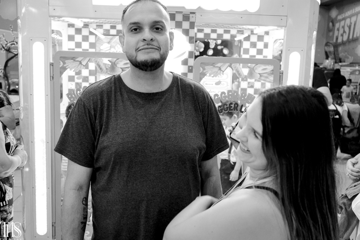 Casal em foto preto e branco - Fotografa em SBC
