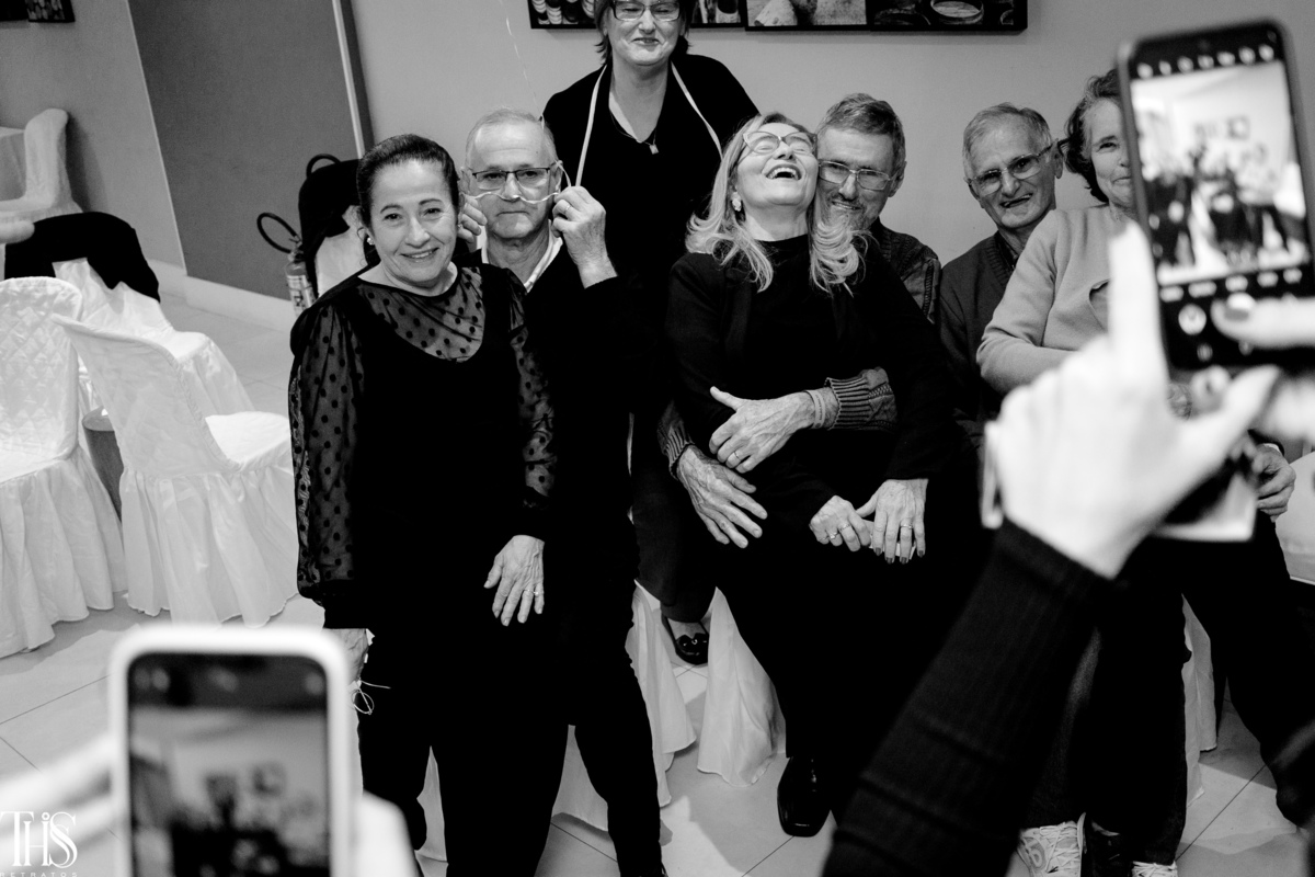Convidados em foto preto e branco - Fotografa em SBC
