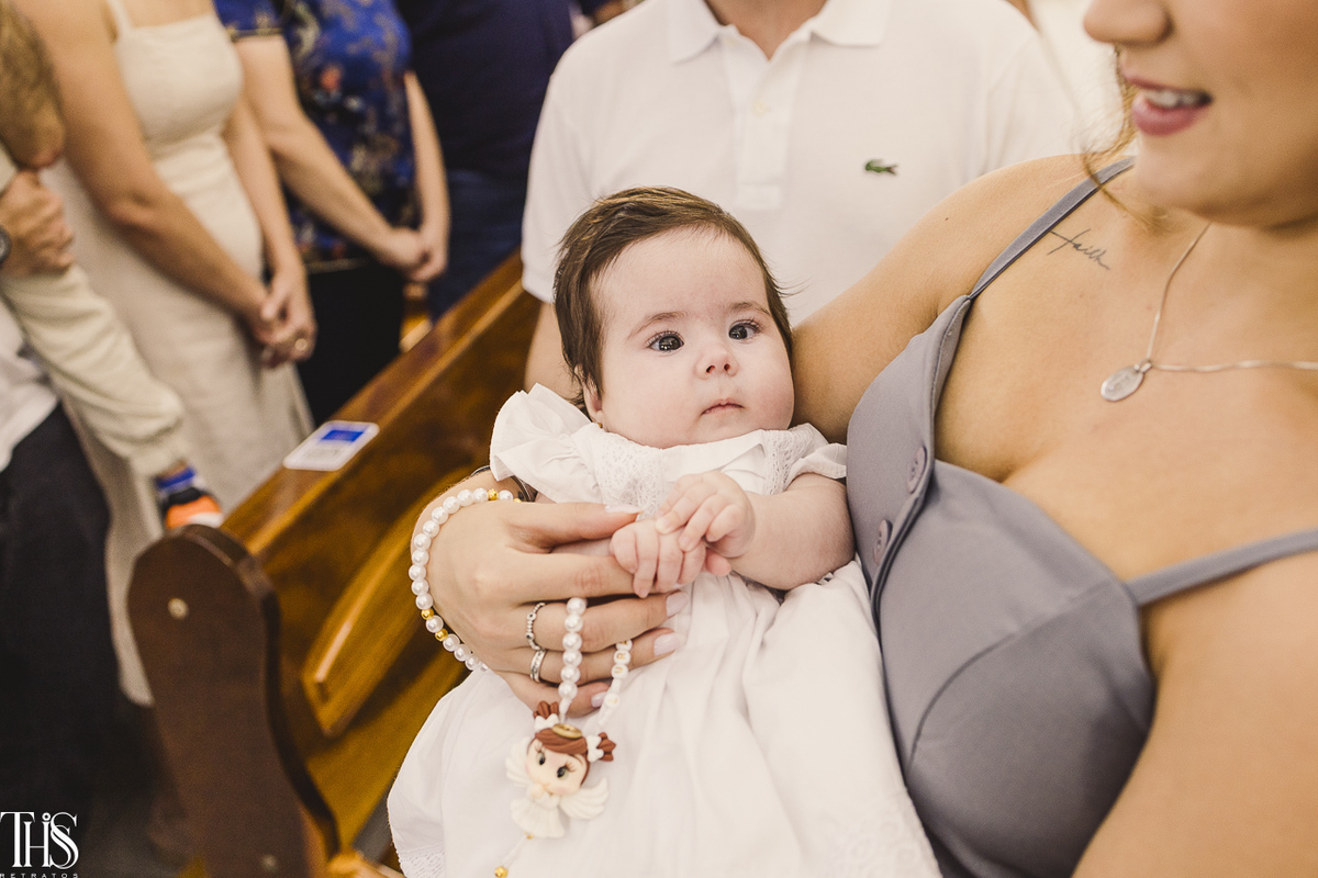 bebêe em batizado -Fotografa em SBC