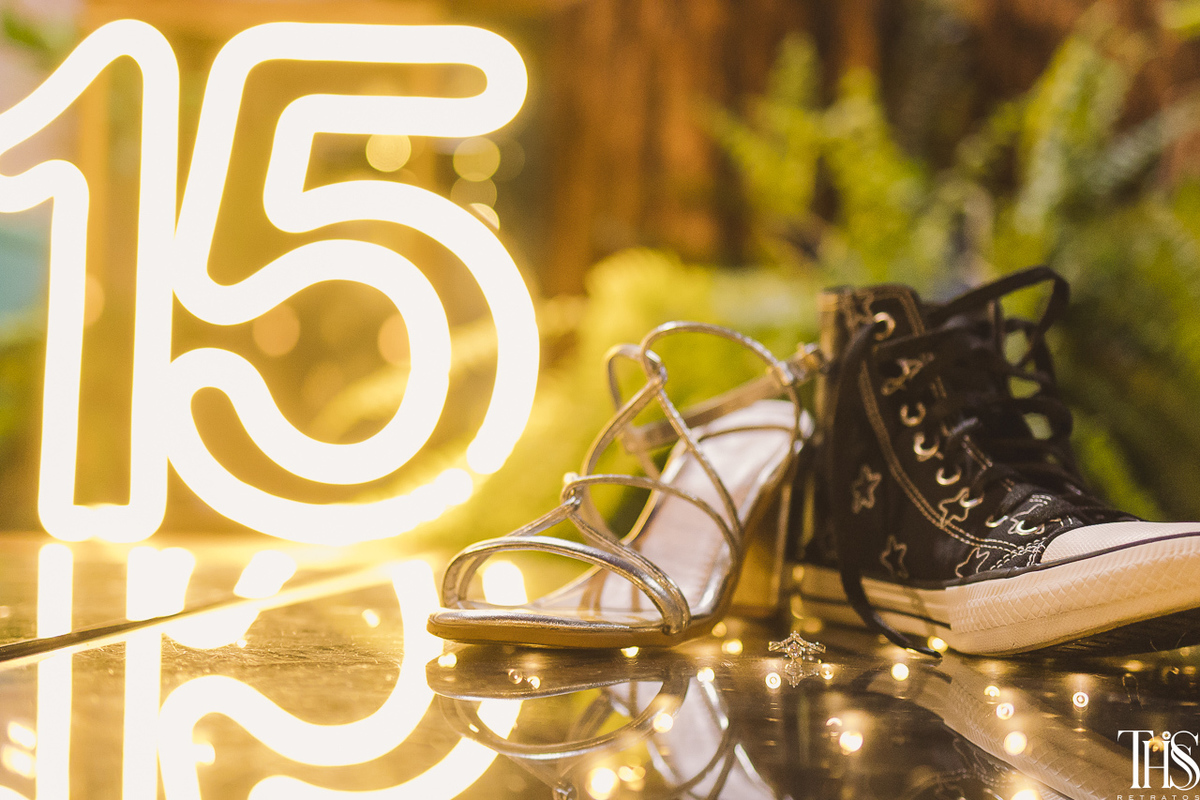 foto de detalhe 15 anos all star e salto - fotografa em sbc sp