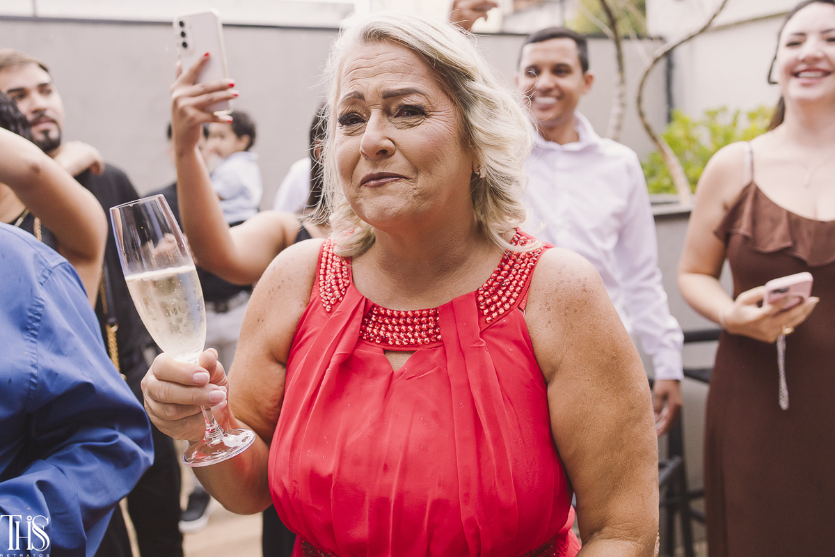 mãe da noiva emocionada - fotografa em sp sbc