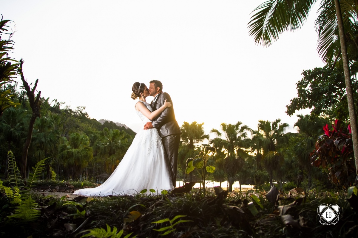 casamentos-noiva-jaragua-do-sul-saobentodosul-blumenau-corupa-schroeder-sao-bento-do-sul-guaramirim-massaranduba-joinville-make-noiva-melhor-fotografo-de-casamento-wedding-photographer-top-cerimonial-decoração