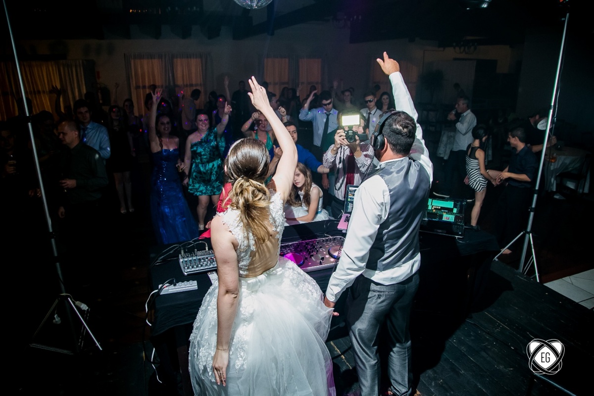 casamentos-noiva-jaragua-do-sul-saobentodosul-blumenau-corupa-schroeder-sao-bento-do-sul-guaramirim-massaranduba-joinville-make-noiva-melhor-fotografo-de-casamento-wedding-photographer-top-cerimonial-decoração