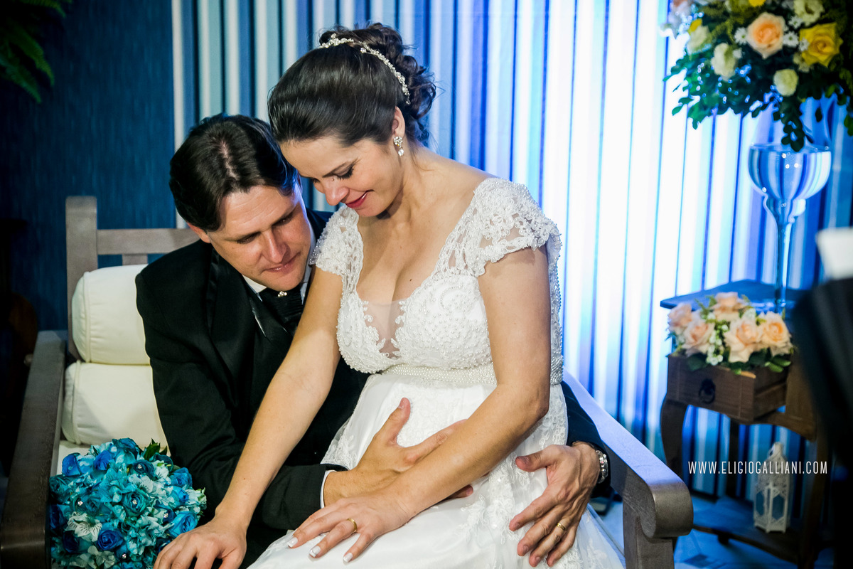 casamento-eventos-blumenau-bolo-de-casamento-bride-casamento-corupa-familia-festa-fotografo-jaragua-do-sul-guaramirim-joinville-fotografia-noivos-pomerode-santa-catarina-vestido-de-festa-wedding-evento-arlivre-decoracao-cerimonial