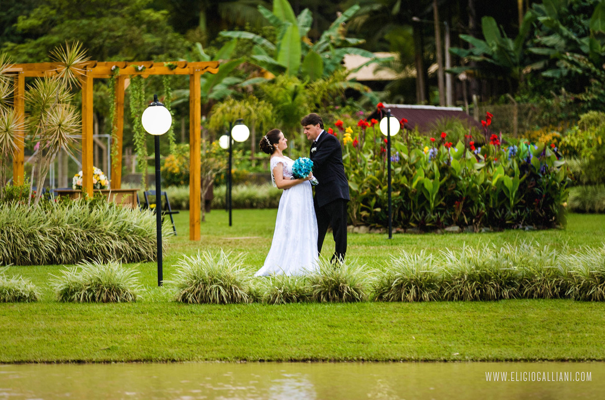 Casamentos Jaraguá do sul Blumenau Corupá  Schroeder Guaramirim Massaranduba Joinville make noiva melhor fotografo de casamento wedding photographer top make noiva fotógrafos melhores