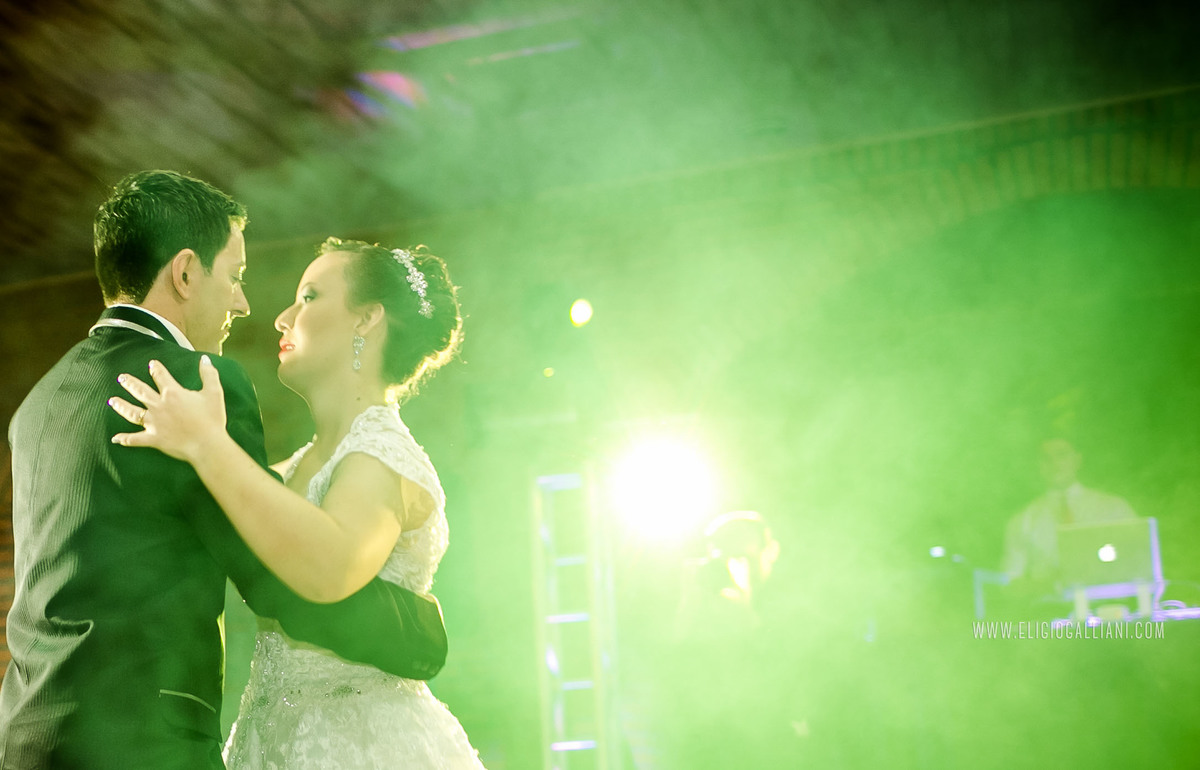 Casamento Eventos Blumenau bolo de casamento bride Casamento Corupá família festa fotógrafo jaraguá do sul Guaramirim Joinville Fotografia Noivos Pomerode Santa Catarina vestido de festa Wedding