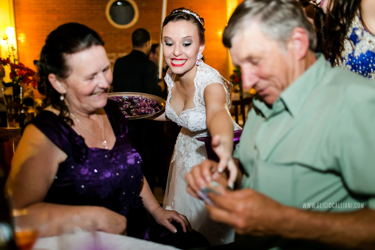 Casamento Eventos Blumenau bolo de casamento bride Casamento Corupá família festa fotógrafo jaraguá do sul Guaramirim Joinville Fotografia Noivos Pomerode Santa Catarina vestido de festa Wedding